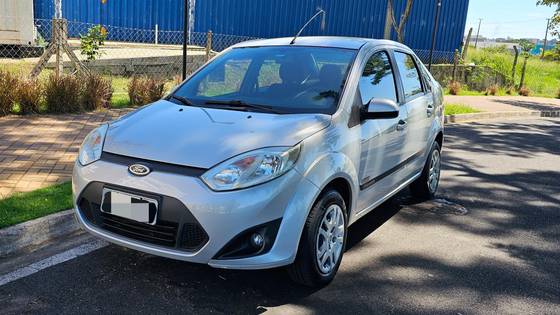 FORD FIESTA 1.6 MPI CLASS SEDAN 8V FLEX 4P MANUAL